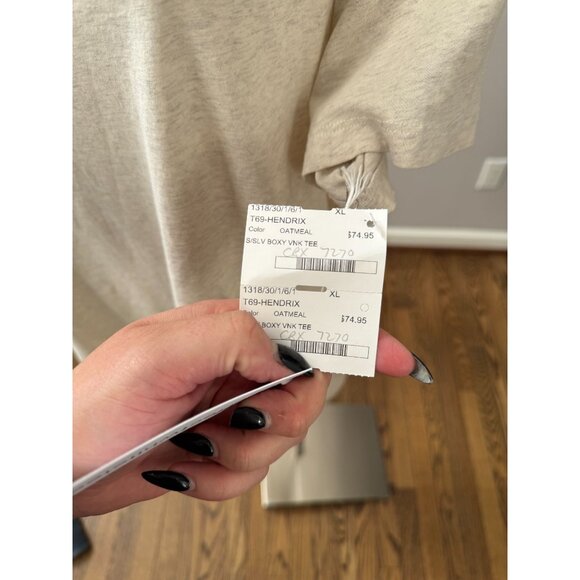 NWT perfectwhitetee Hendrix lightweight cotton v neck tee shirt oatmeal size XL - Picture 3 of 4